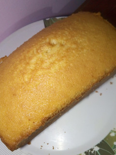 A picture of Hot Milk & Butter Tea Cake.