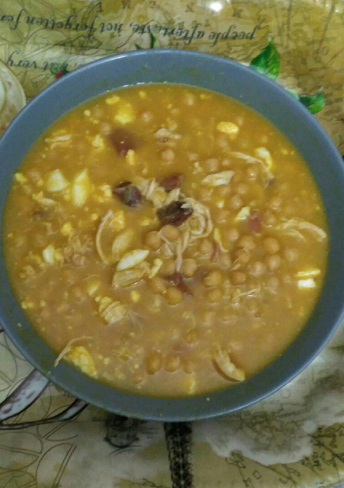 Una foto de Garbanzos con picadillo
