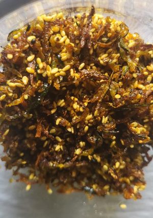 A picture of Red pumpkin peel chutney.