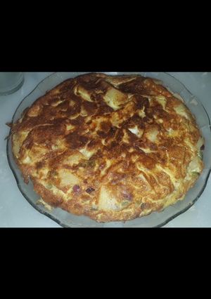 Una foto de Tortilla de papa hervida 😋
