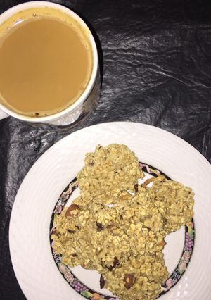 Una foto de Galletitas de avena con manzana y frutos secos