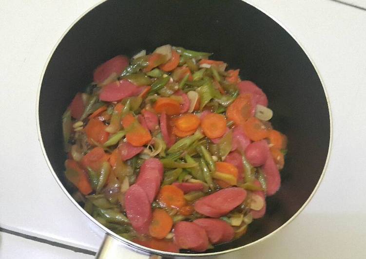 Resep Tumis Buncis Wortel Sosis oleh Sekar Tawang Putrianingrum - Cookpad