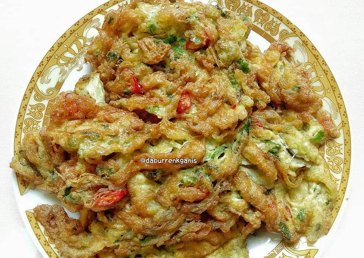 Resep: Telur dadar crispy Yang Sederhana