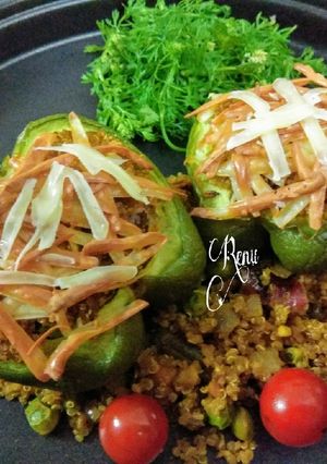 A picture of Quinoa Stuffed Cheesy Capsicum (Baked).