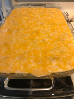 A picture of Mac & Cheese.