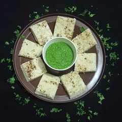 Gujarat Famous White Idra (Dhokla) A picture of Gujarat Famous White Idra (Dhokla).