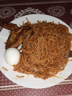 A picture of Simple Spaghetti with egg.