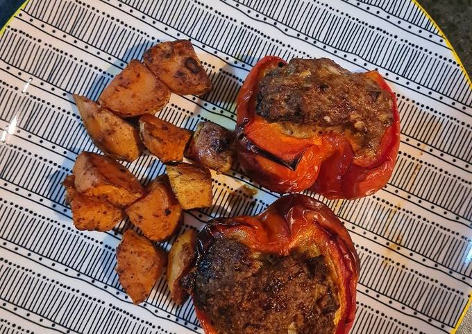 Stuffed capsicum (pork and beef)