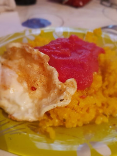 Una foto de Arroz con huevo frito