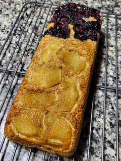 Una foto de Budín de avena con manzanas y arándanos