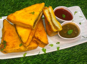 A picture of ब्रेड पकोड़ा (Bread Pakoda recipe in hindi).