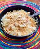 Yogurt con avena, manzana, frutos secos y semillas