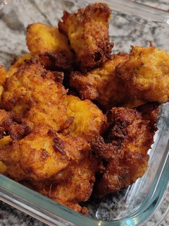 Una foto de Buñuelos de calabaza y bacalao