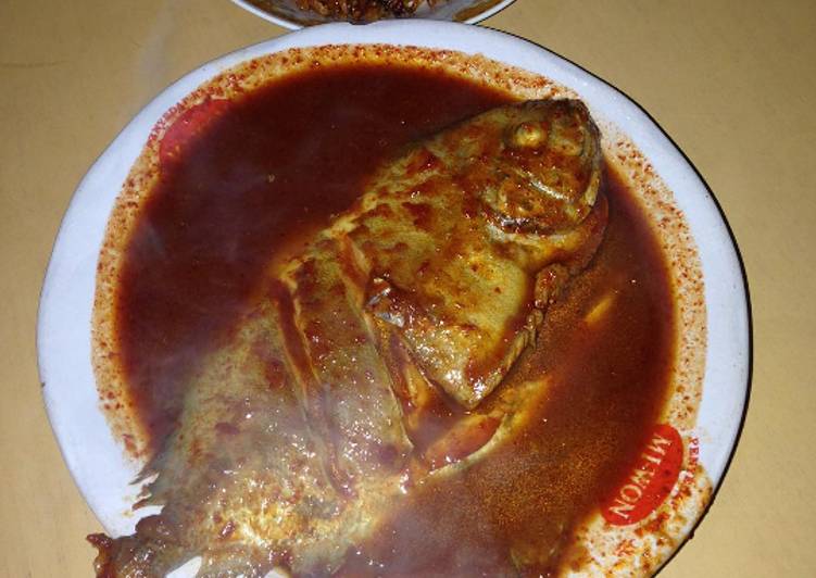 Ikan bawal asam pedas