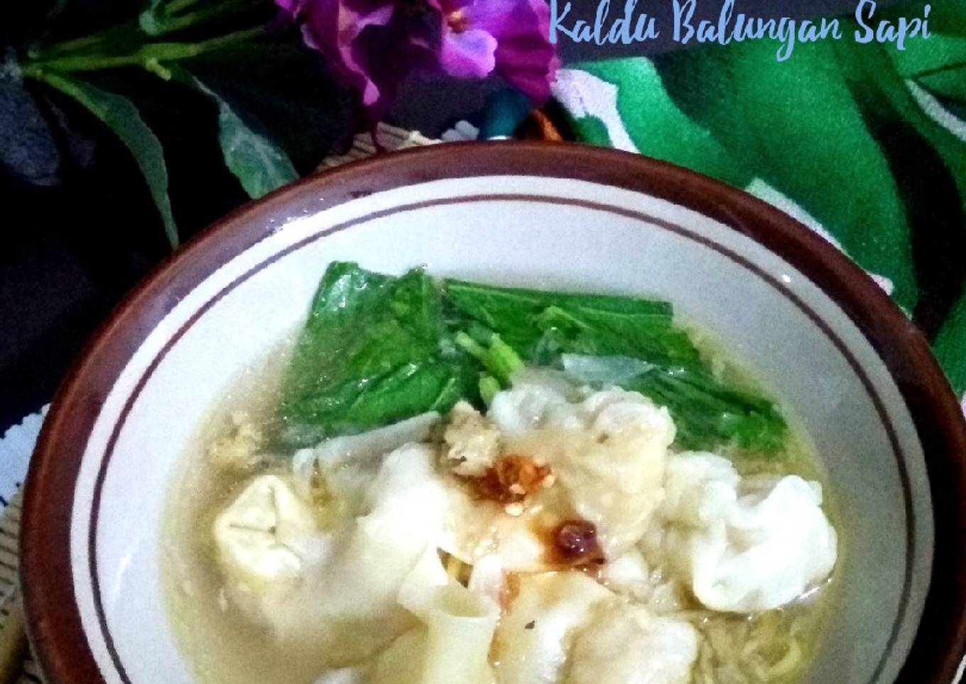 Pangsit Kuah Kaldu Balungan Sapi