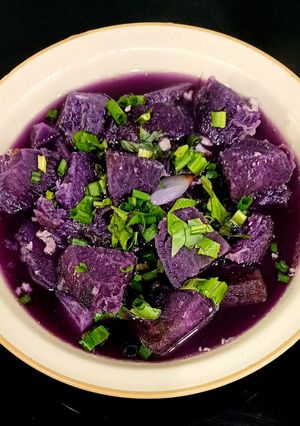 Hình của món Khoai lang tím nấu thịt bằm.