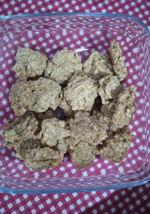 Una foto de Galletitas de banana y avena, sin huevo, sin azúcar y sin lácteos!!