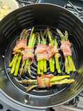 Espárragos envueltos en tocino en Air fryer