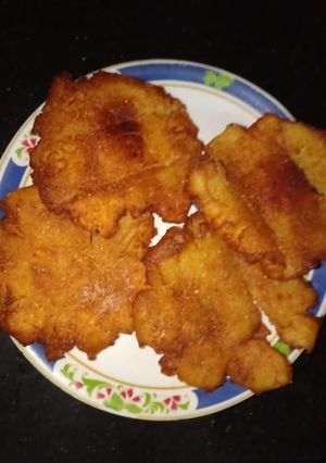 A picture of Aalu ki Tikki.