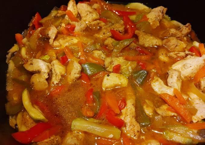 Пикантная курица с овощами и кунжутом – пошаговый рецепт приготовления с фото