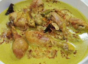 Foto resep Opor Ayam Bumbu Kuning