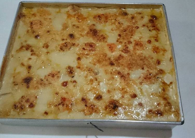 Kentang panggang udang creamy lapis keju