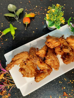 A picture of Spicy chicken wings.