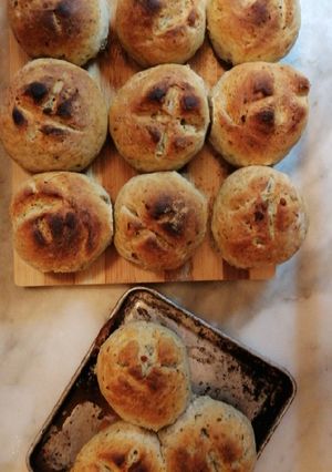 A picture of Thyme Bread.