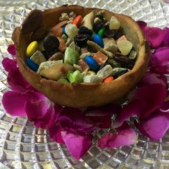 A picture of Jaggery basket.