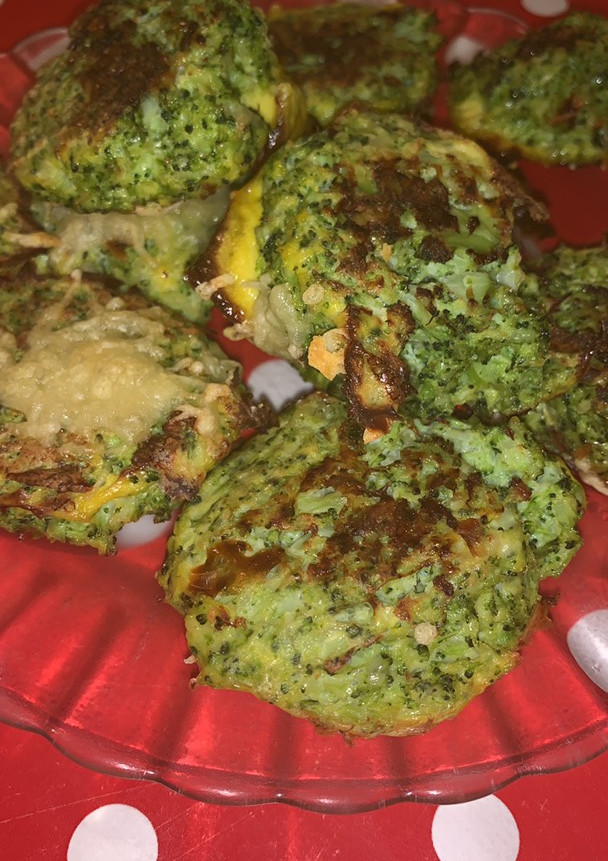 Una foto de Nuggets de brócoli