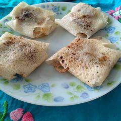 A picture of Chunchi Patra pitha.