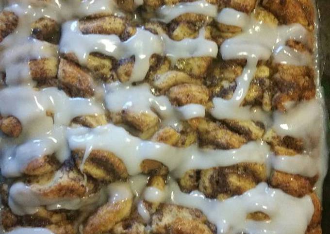 Cinnamon roll casserole