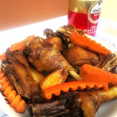 A picture of OnionCarrot Chicken.