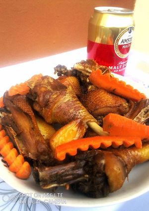 A picture of OnionCarrot Chicken.