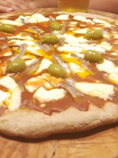 Una foto de Pizzas de harina integral Muy sanas !!!
