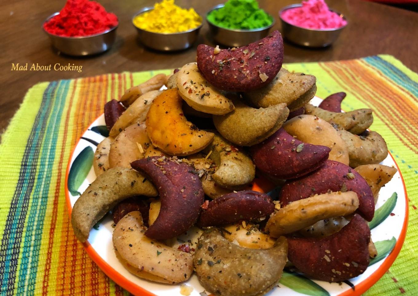 Masala Kaju Namakpare â€“ Holi Special