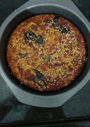 વેજીટેબલ હાંડવો(vegetable handvo recipe in Gujarati) રેસીપી મુખ્ય ફોટો