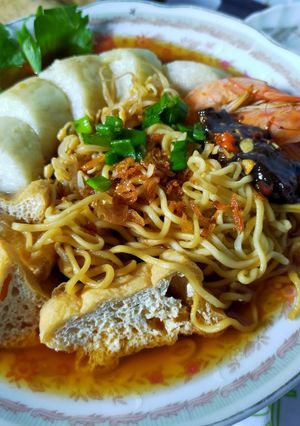 Foto resep Lontong Mie Surabaya