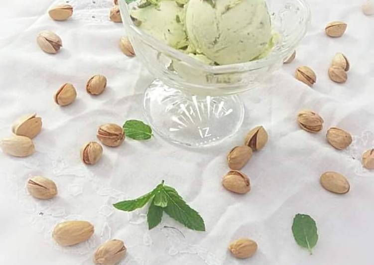 Recipe of Quick 🍨🍦🍧Pistachio Ice Cream 🍧🍦🍨 (without ice cream make)