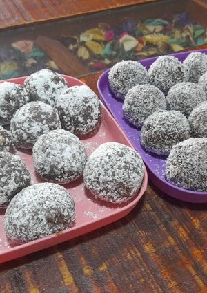 Una foto de Bolitas de torta marmolada