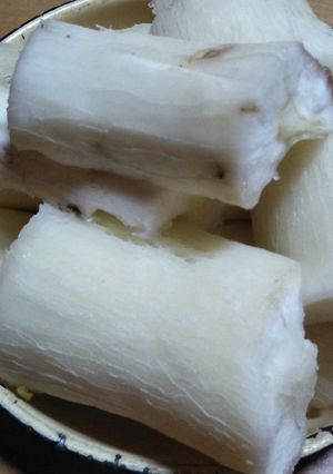 A picture of Boiled cassava.