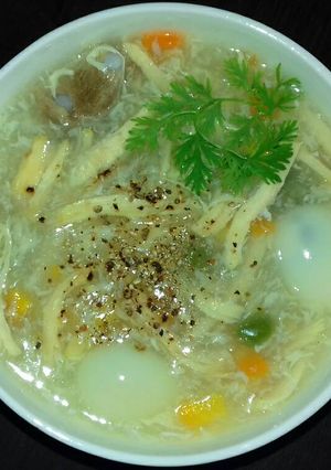 Hình của món Soup Gà Xé Nấu Rau Củ Cho Bé.
