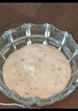 A picture of Burger sauce.