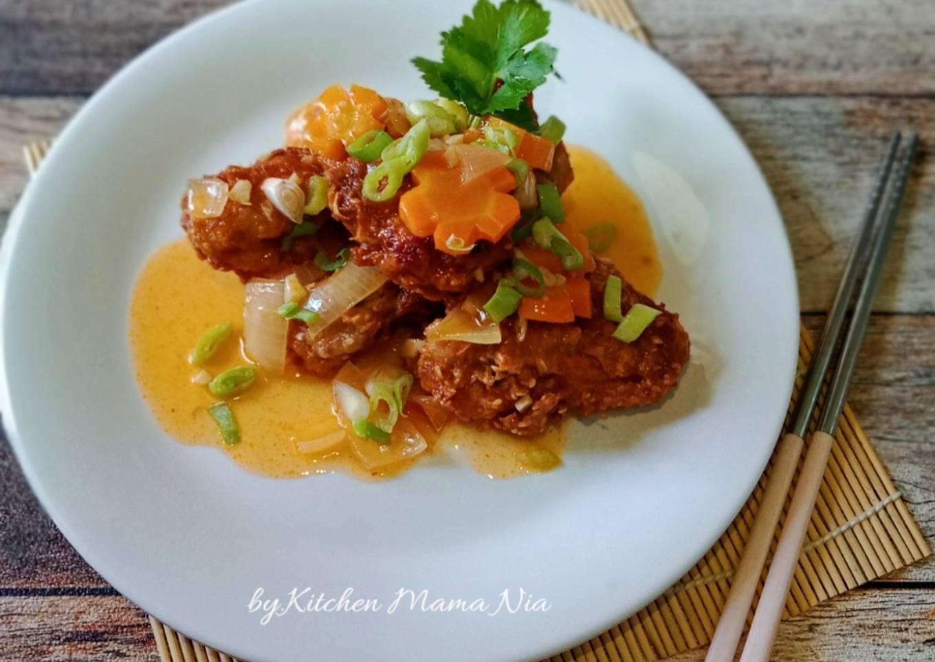 Ayam Goreng Wijen (Saus asam manis)