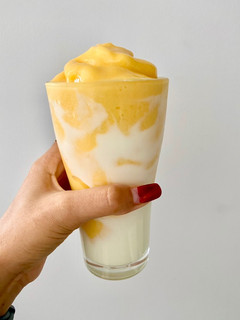 A picture of Mango Yogurt Smoothie.