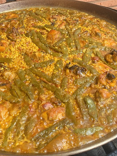 A picture of Valencian Paella.