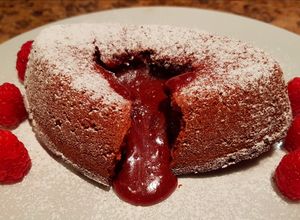 Φωτογραφία της συνταγής Red Velvet λάβα κέικ
