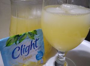 Una foto de Refresco de Ananá ¡Deli! ☀️ Tienen que Probarlo...☀️😰