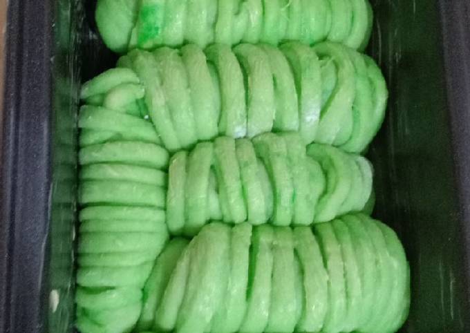 Langkah Mudah untuk Membuat Wool Roll Bread Pandan Kukus yang Sempurna