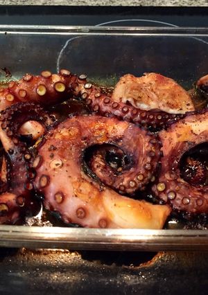 Una foto de Pulpo al horno 🐙🐙🐙